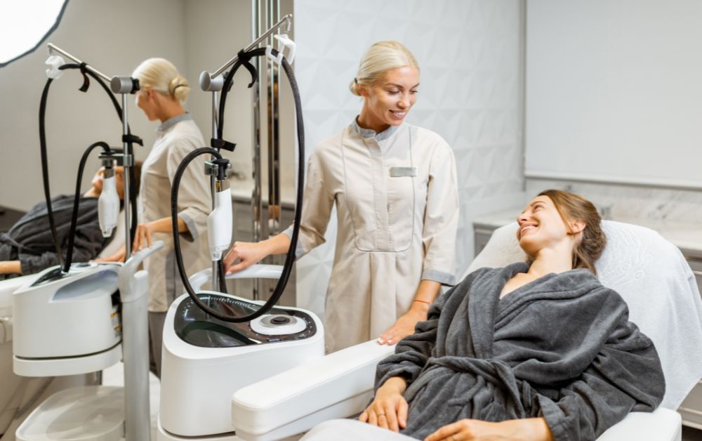 Medspa malpractice insurance protects your aesthetic practice from legal risks and malpractice claims. Contact InsureGen Brokers at 480-590-3820 to get customized coverage for your business.