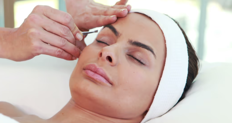 Protect your Arizona-based medical spa with the right insurance solutions. Speak to professional advisors about comprehensive coverage today. Call 480-590-3820 for more info.